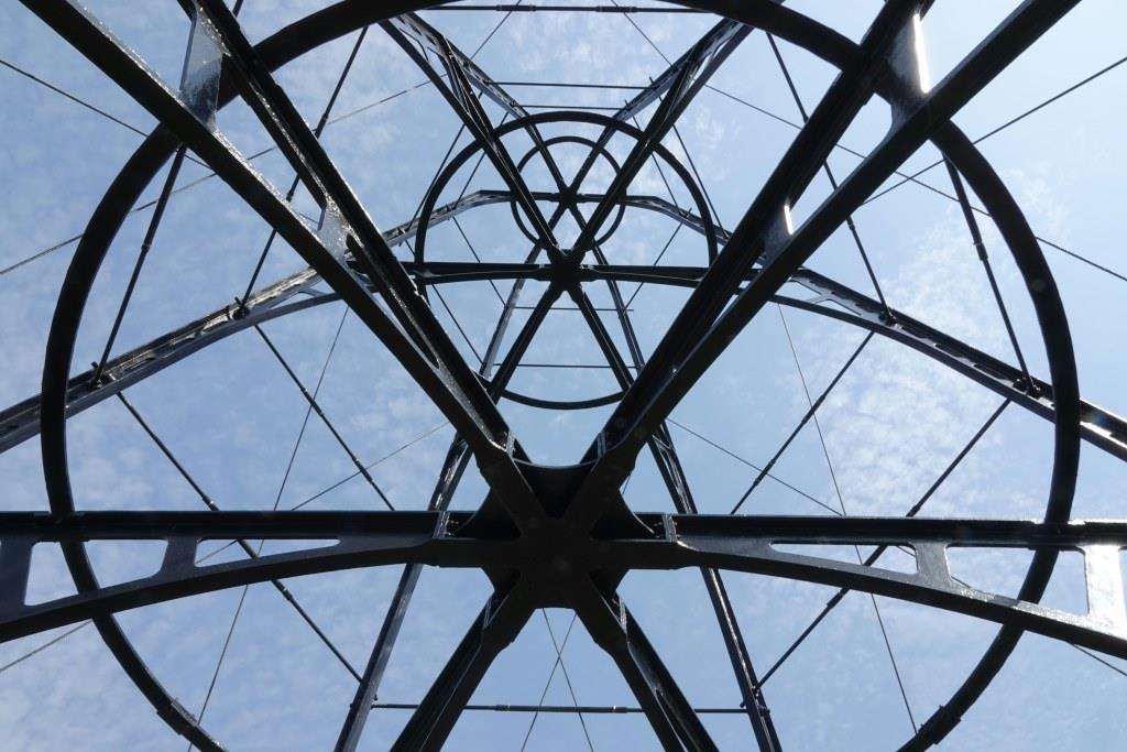 Imagen de una estructura arquitétonia para ilustrar el artículo sobre qué es la consolidación fiscal, de BIPLAZA consultoría y asesoría de empresas en Canarias