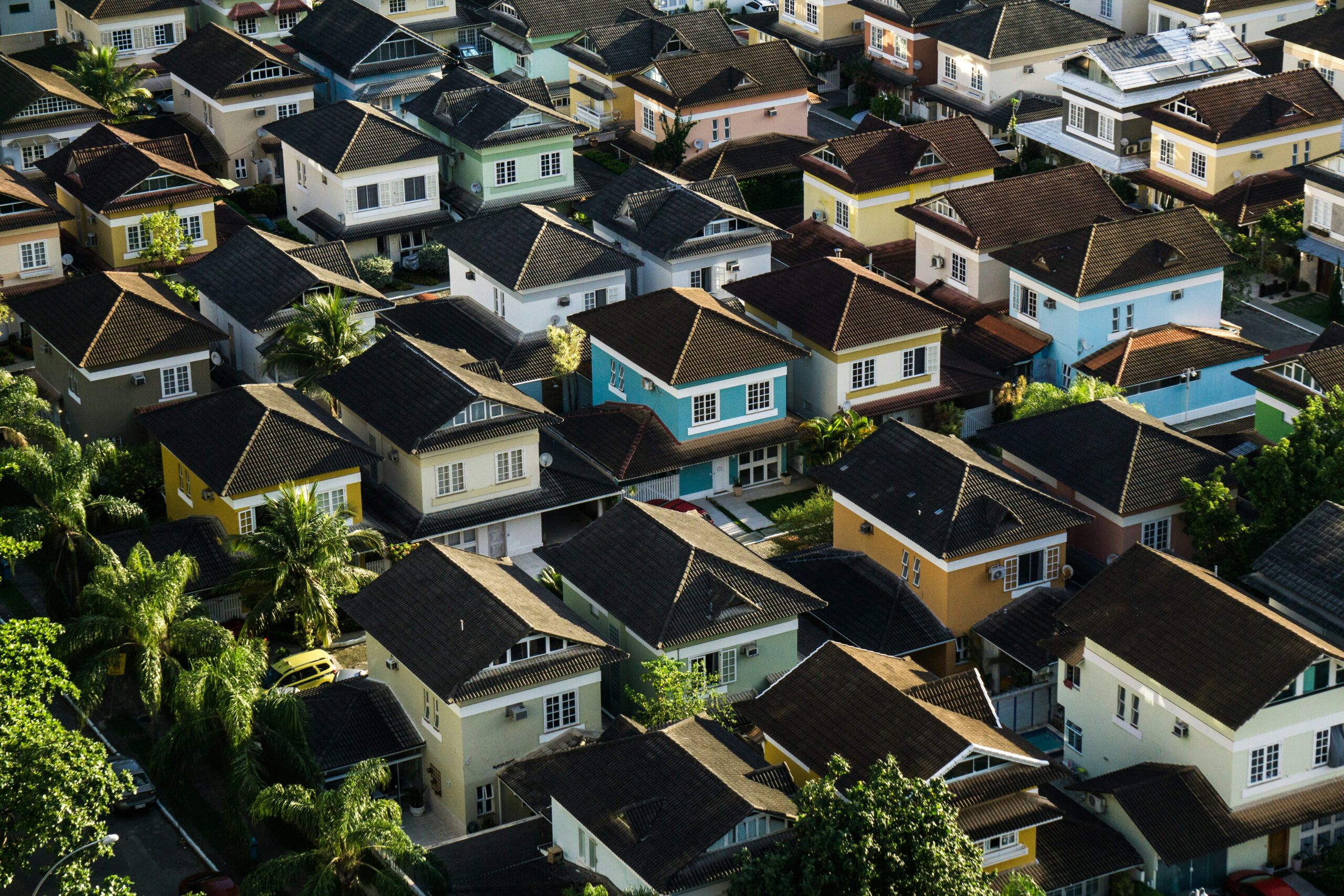 Imagen de una panorámica de casas para ilustrar el artículo Promoción inmobiliaria en Canarias: fiscalidad y REF de BIPLAZA, consultoría y asesoria de empresas en Canarias